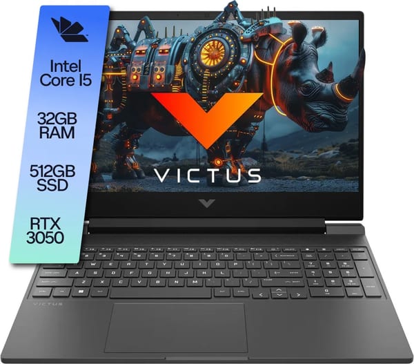 Notebook HP Victus 15-FA2013 gris abierta de frente, pantalla con rinoceronte futurista y specs: i5, 32GB RAM, 512GB SSD,…